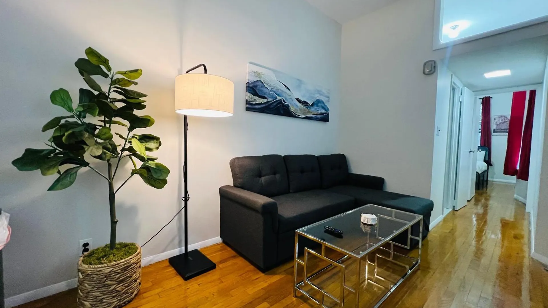 Amsterdam New York Apartment
